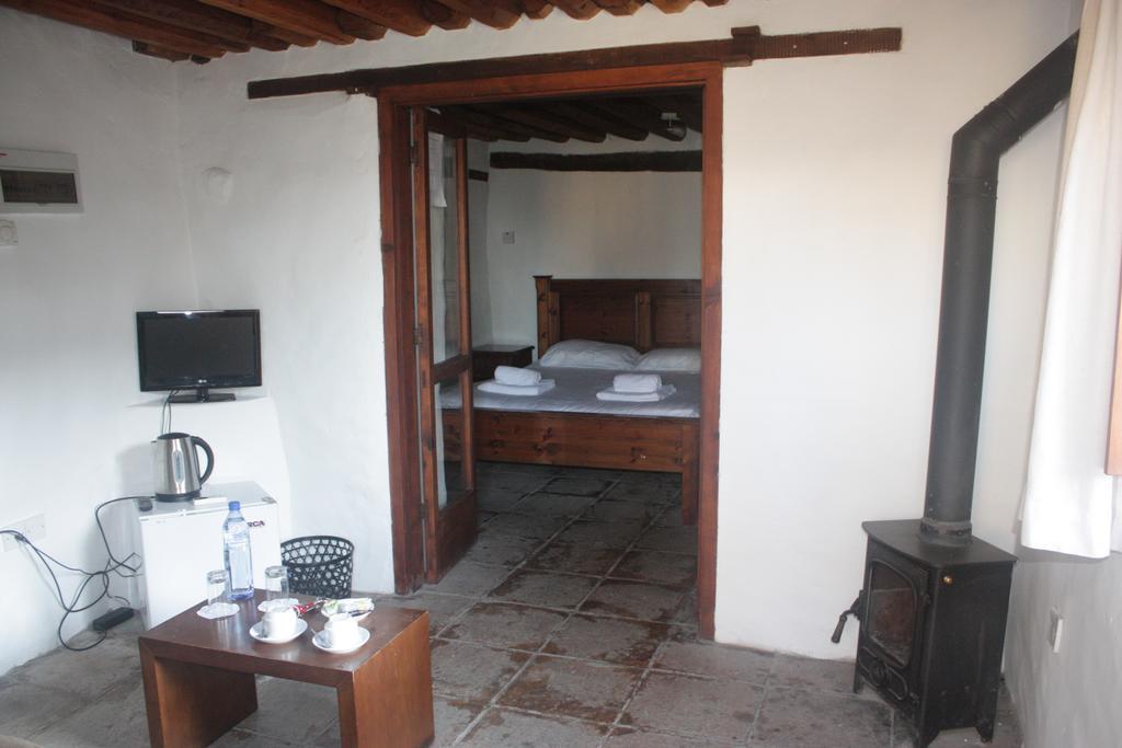 Maritsa Lodge Kakopetriá Rom bilde